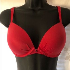 Victoria’s Secret fabulous by Victoria bra